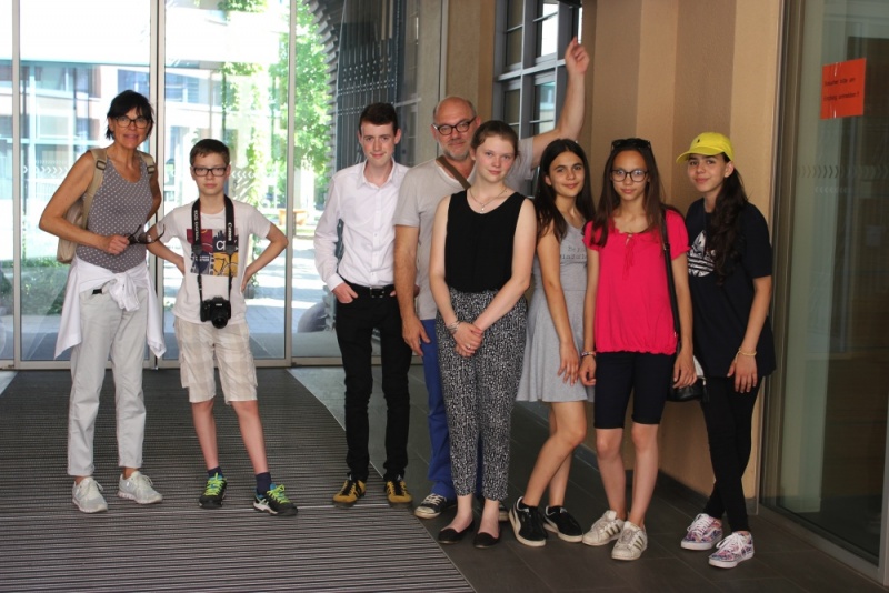 Fichier:Photo groupe saar.jpg