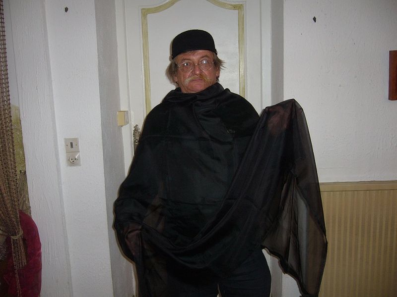 Fichier:Huissier redim.jpg