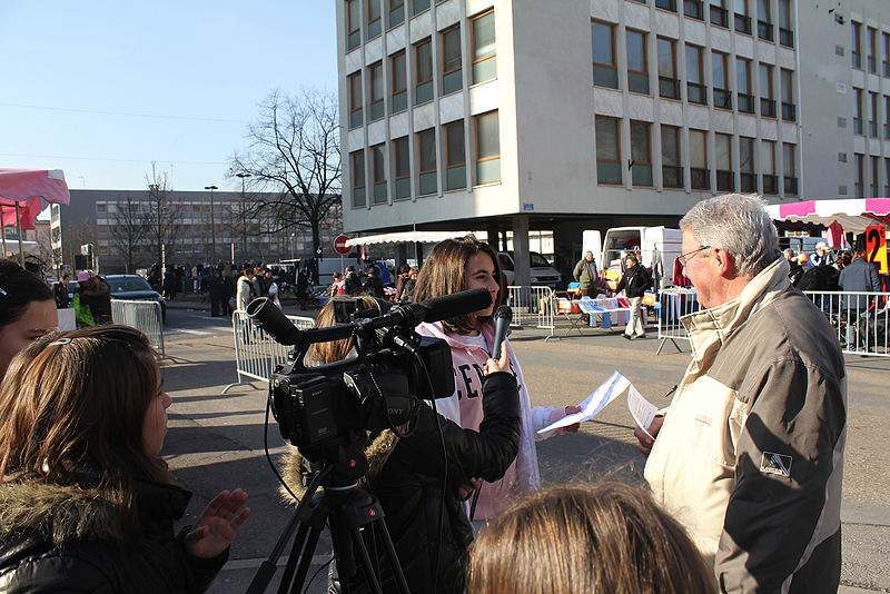Fichier:Microtrotoire foot 2.jpg